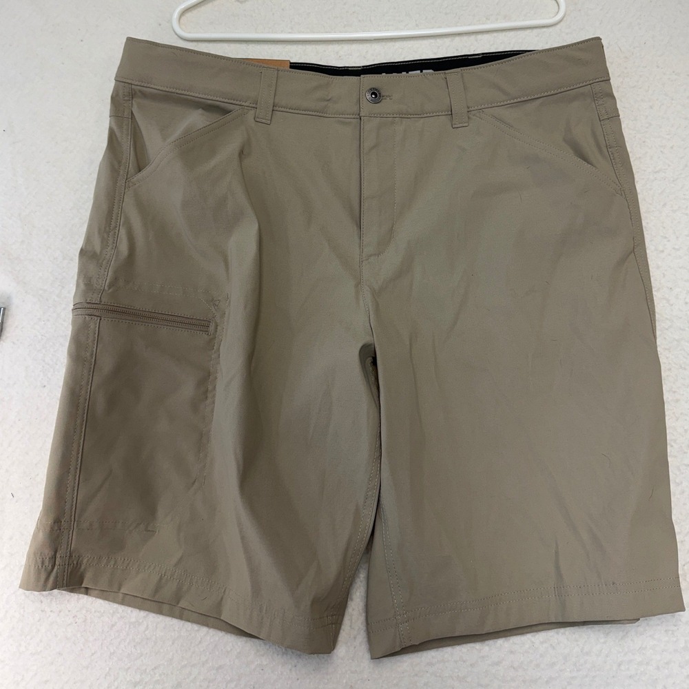 Eddie Bauer Mens Rainier 10" Tech Shorts Tan Cargo Hiking Performance 38 1854910